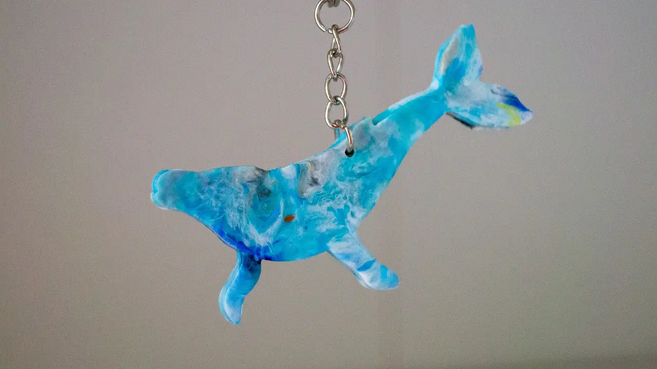 Upcycled Plastic Ocean Wildlife Keyring - Image 4